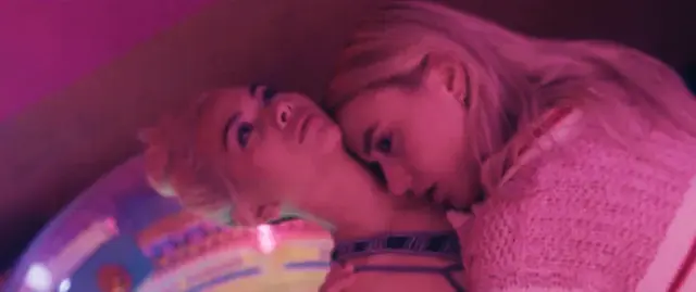 Hayley y Olivia