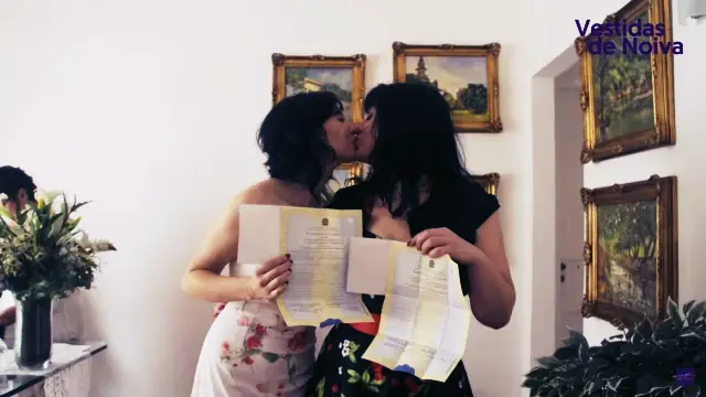 Vestidas de noiva