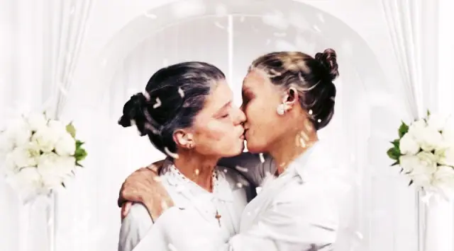Heritage Minute: Lesbian Marriage