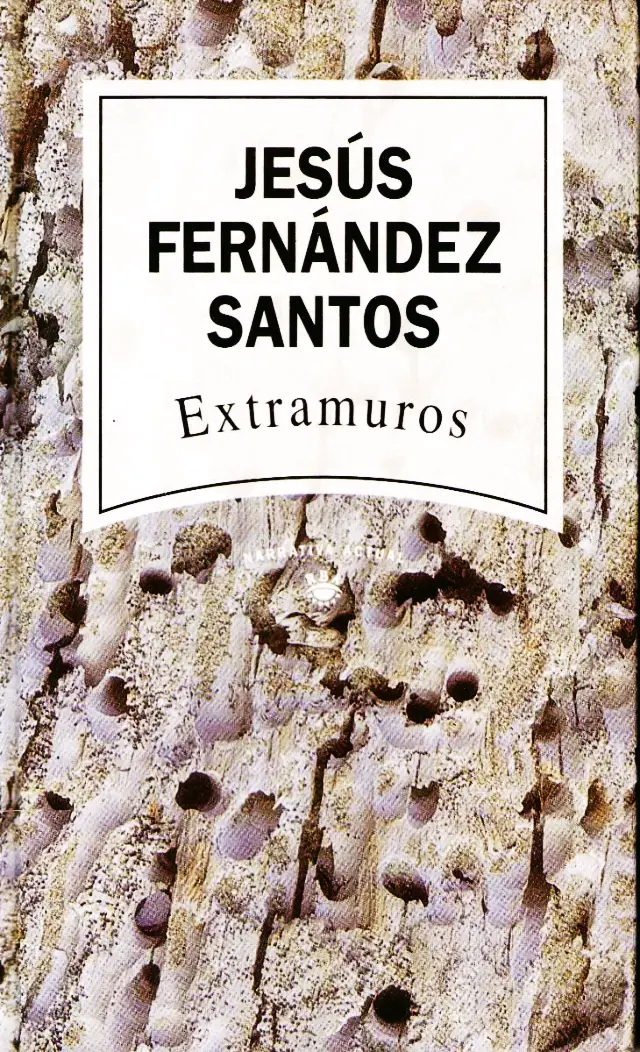Extramuros