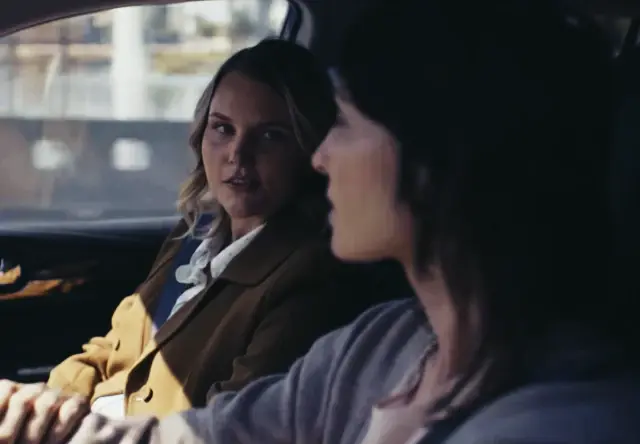 Wells Fargo Commercial: Learning Sign Language