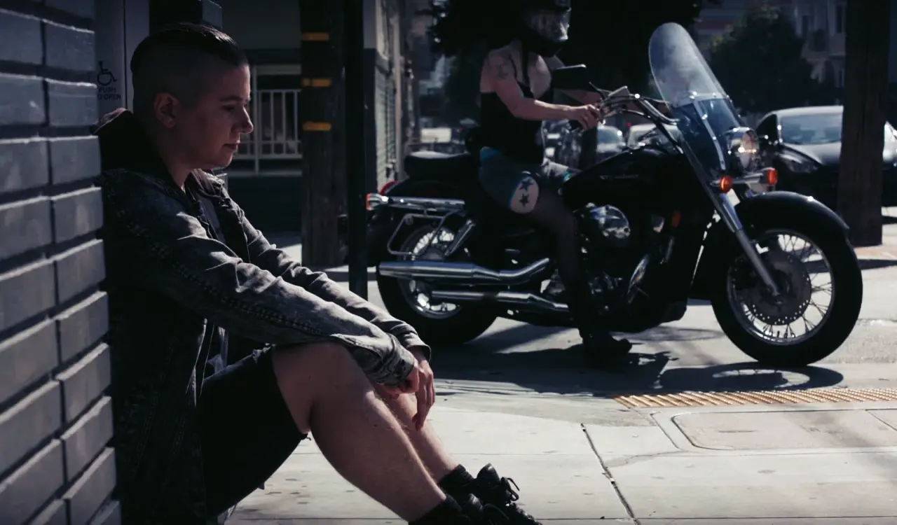 Dyke Bars Never Last